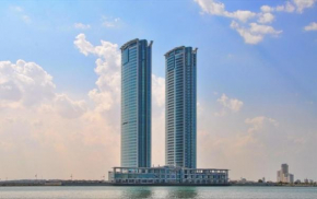 luxury appartments-julphar towers